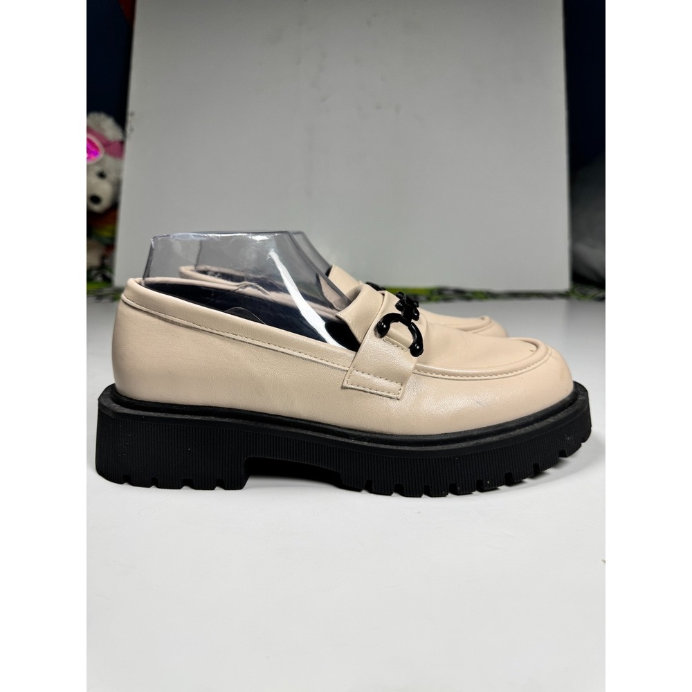 Mudd Roey ROEY-O3L Loafers Womens 9 M Beige Chunky Heel Slip On Comfort Shoes